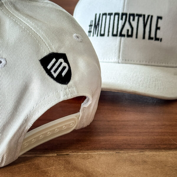 #m2s SnapCap (White/Black) - Image 4